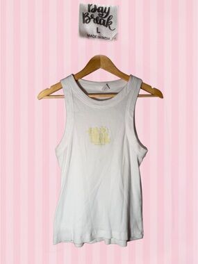 White Ribbed Tank with Pale Yellow Chest Graphic